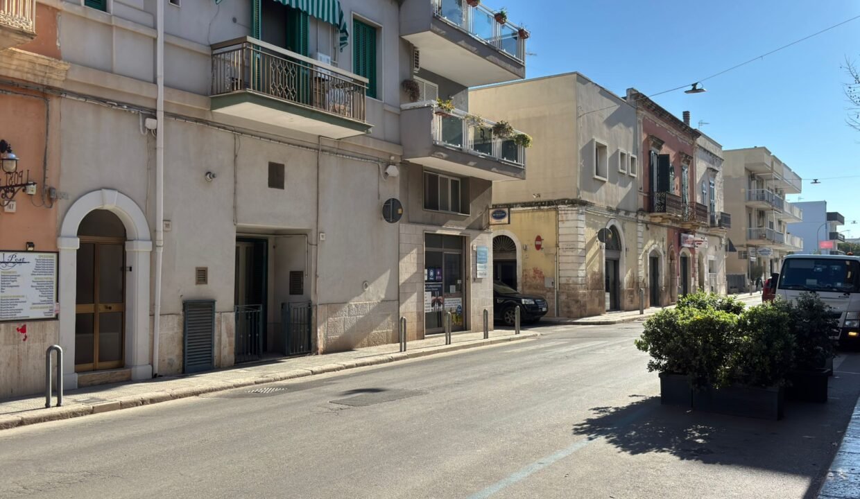 immobile-vendita-via-sarnelli-polignano-a-mare-apulia-case (16)