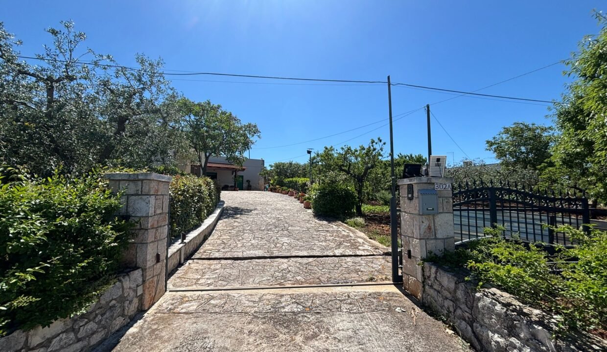 immobile-vendesi-contrada-romanelli-monopoli-apulia-case (11)
