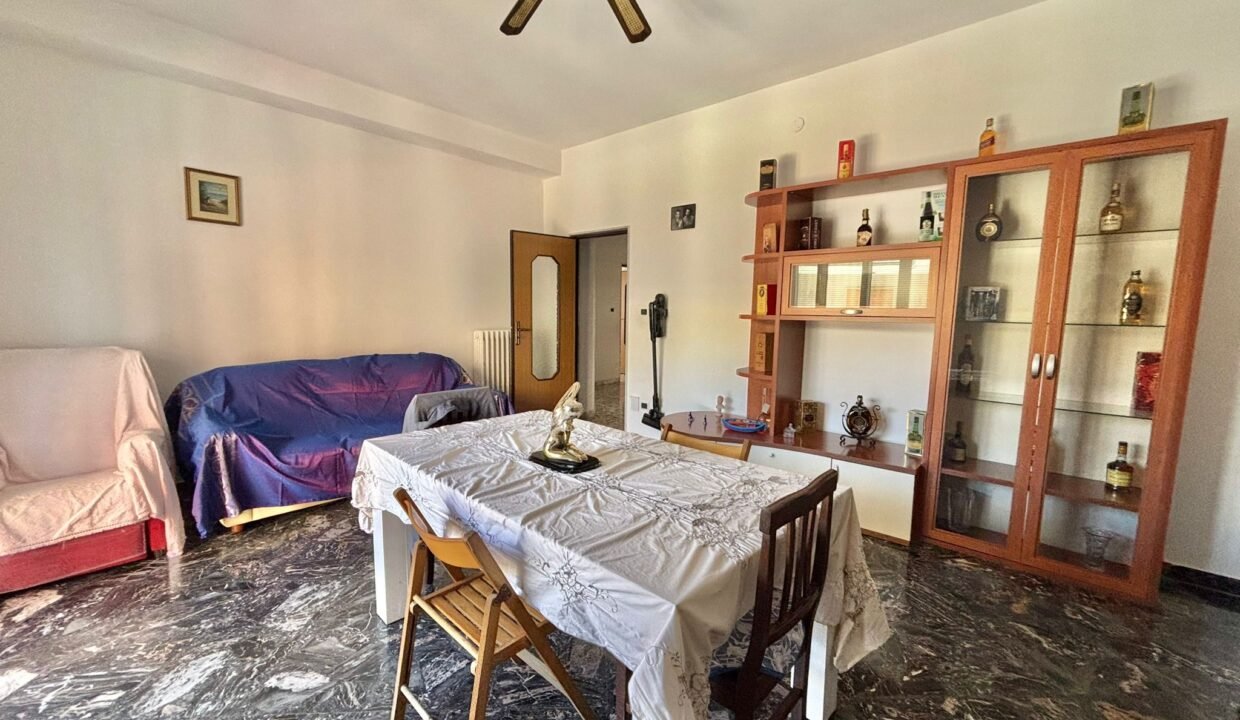 immobile-vendesi-via-dante-monopoli-apulia-case (3)