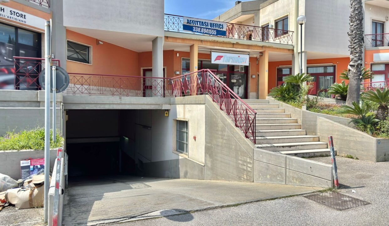 immobile-vendesi-viale-aldo-moro-monopoli-apulia-case (2)