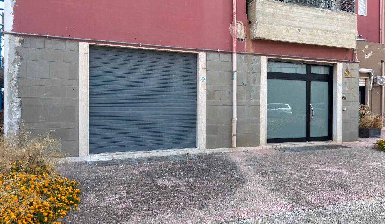 immobile-vendesi-via-ugo-foscolo-monopoli-apulia-case (13)