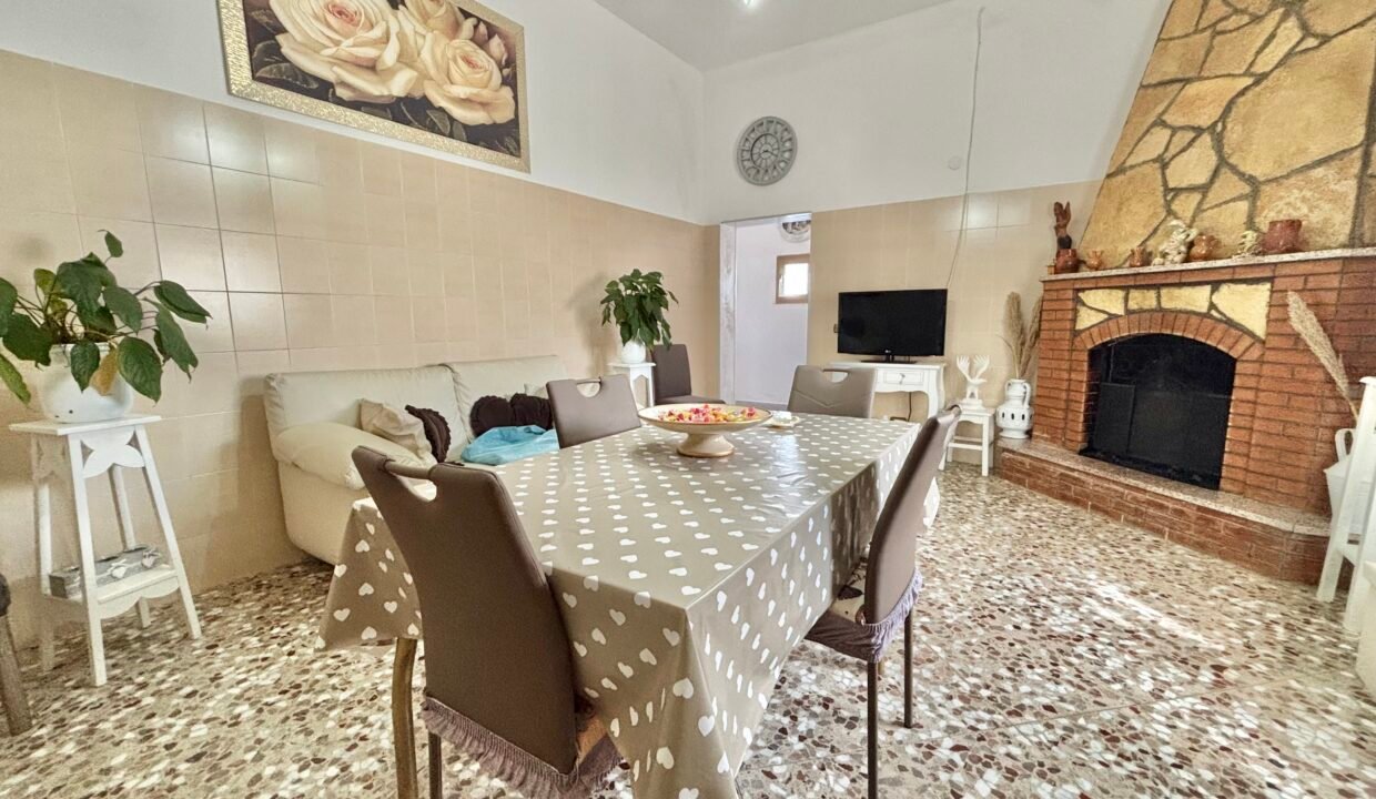 immobile-vendesi-contrada-impalata-monopoli-apulia-case (17)