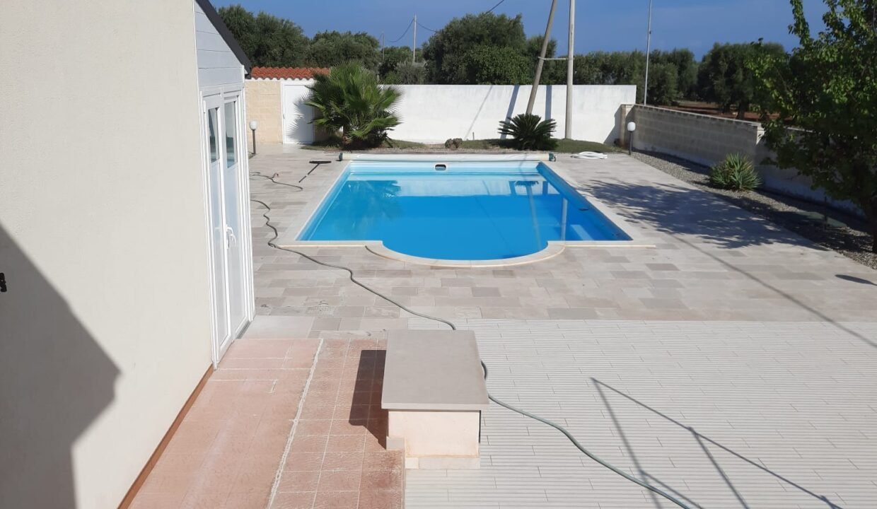 immobile-vendesi-contrada-vagone-monopoli-apulia-case (29)
