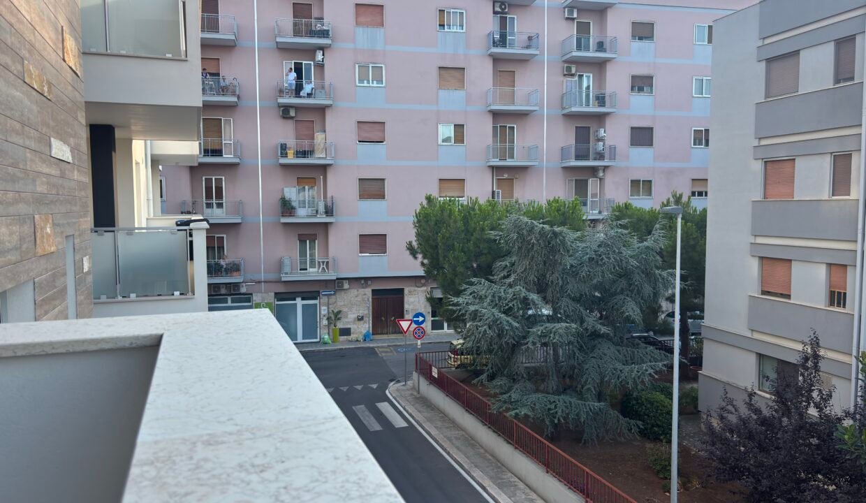 immobile-vendesi-via-gregorio-munno-monopoli-apulia-case (13)