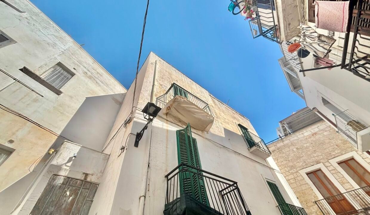 immobile-vendesi-vico-corte-polignano-apulia-case (2)
