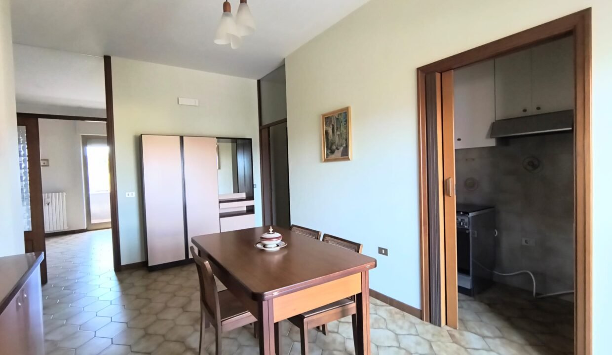 immobile-vendesi-castellana-grotte-apulia-case (22)