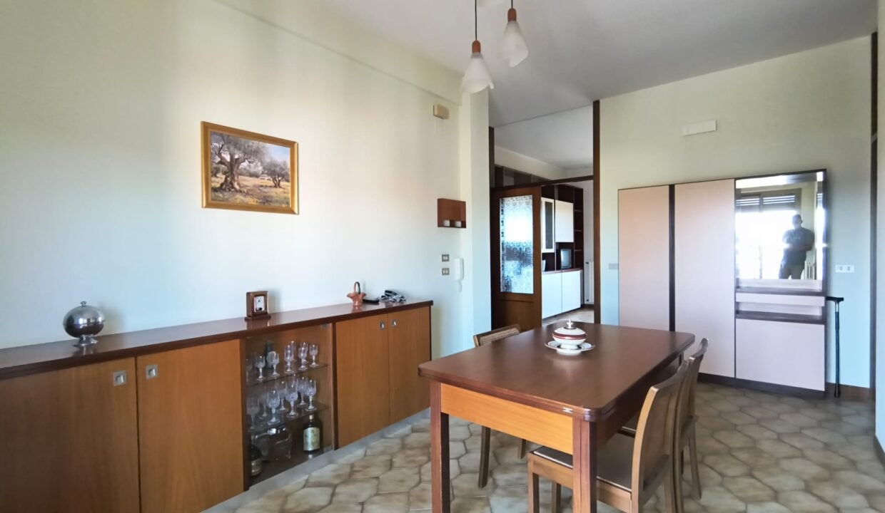 immobile-vendesi-castellana-grotte-apulia-case (24)