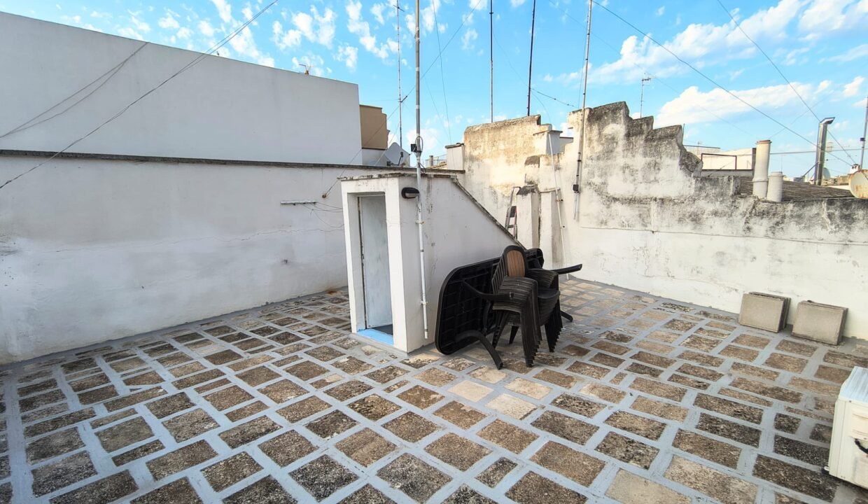 immobile-vendesi-via-san-domenico-monopoli-apulia-case (9)