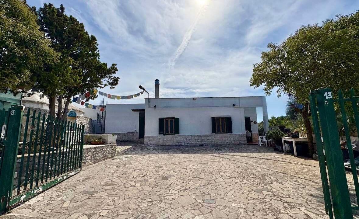 immobile-vendesi-contrada-torre-moscia-selva-di-fasano-apulia-case (17)
