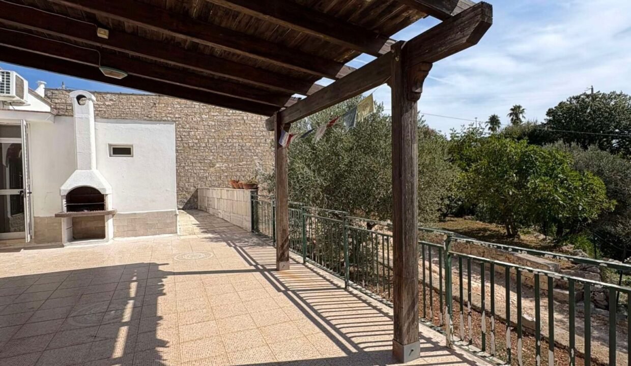 immobile-vendesi-contrada-torre-moscia-selva-di-fasano-apulia-case (2)
