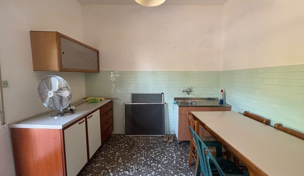 immobile-vendesi-via-del-faro-torre-canne-apulia-case (10)