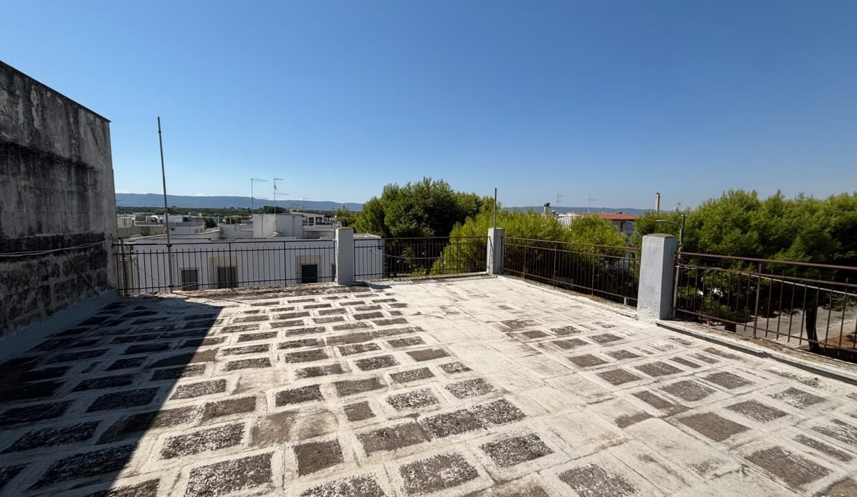 immobile-vendesi-via-del-faro-torre-canne-apulia-case (30)
