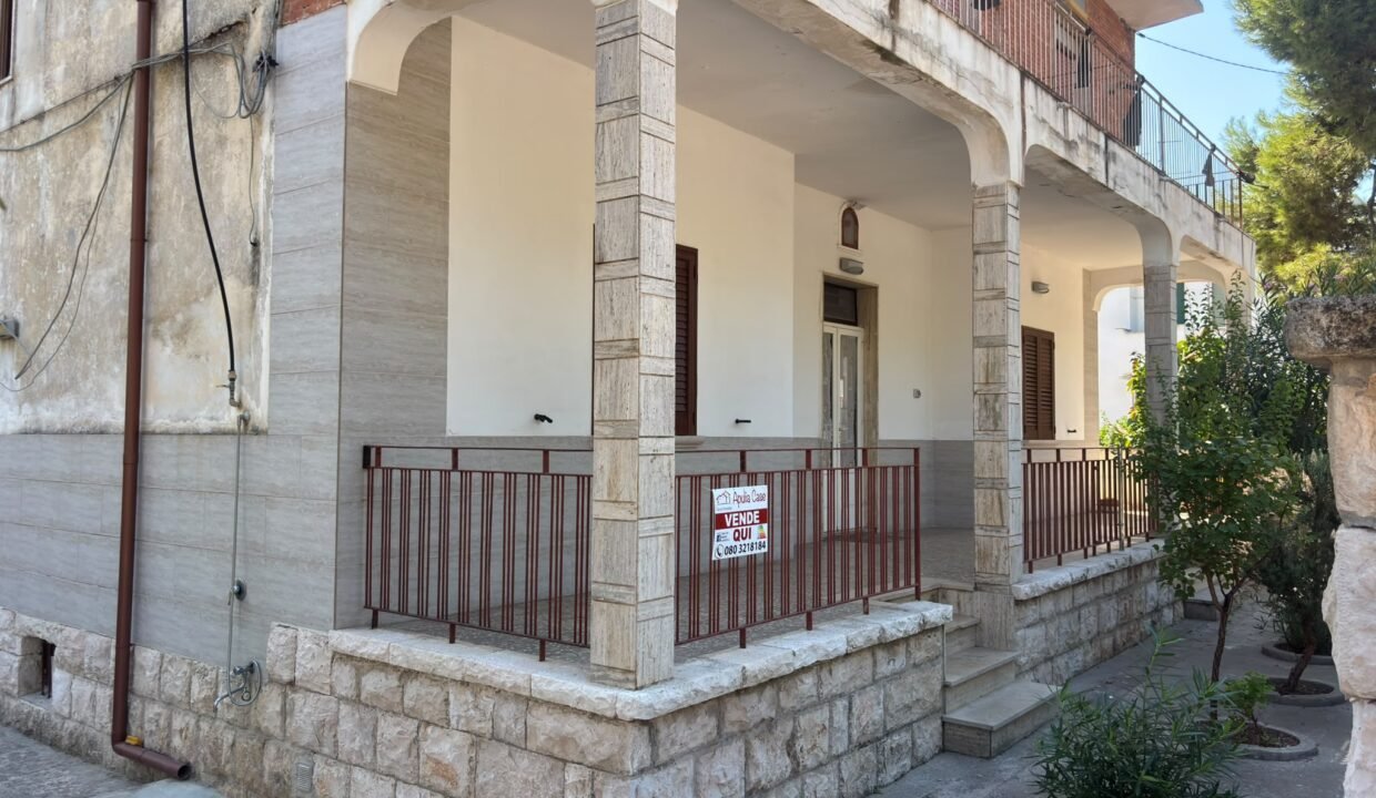 immobile-vendesi-via-del-faro-torre-canne-apulia-case (35)