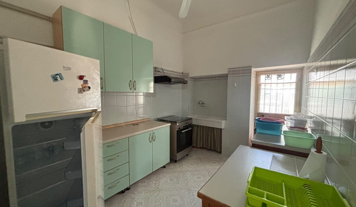 immobile-vendesi-via-del-faro-torre-canne-apulia-case (6)