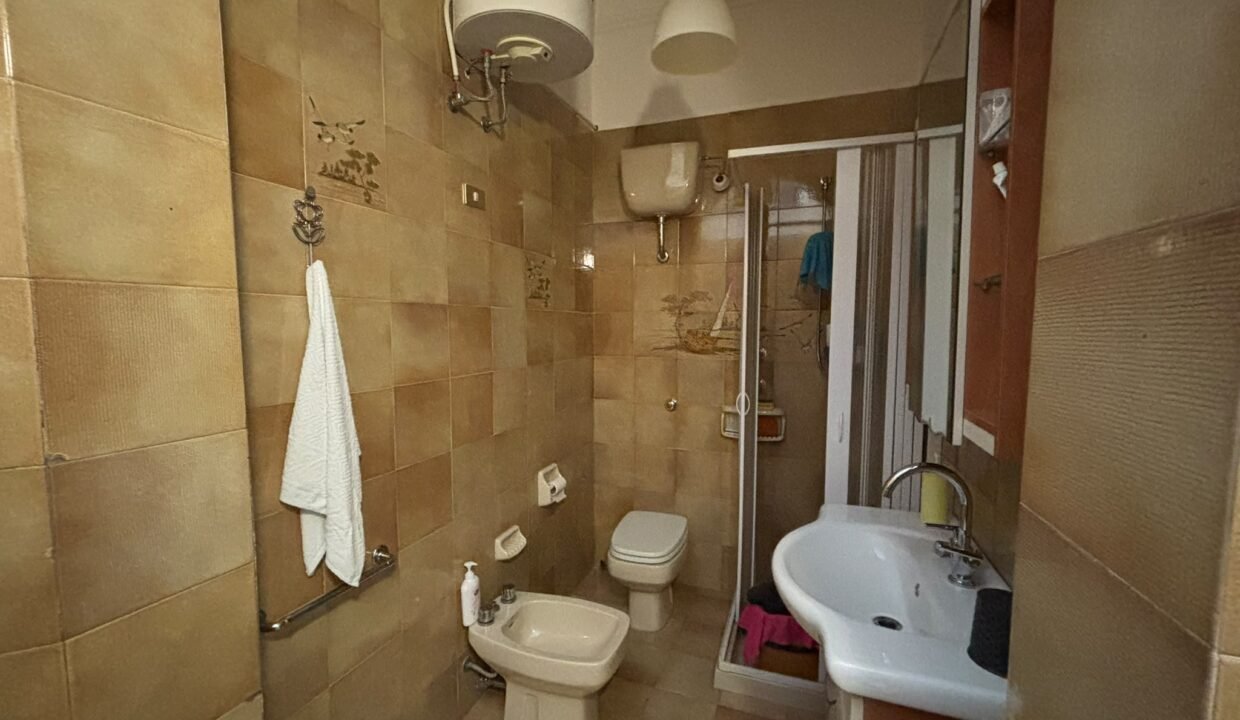 immobile-vendesi-via-del-faro-torre-canne-apulia-case (8)