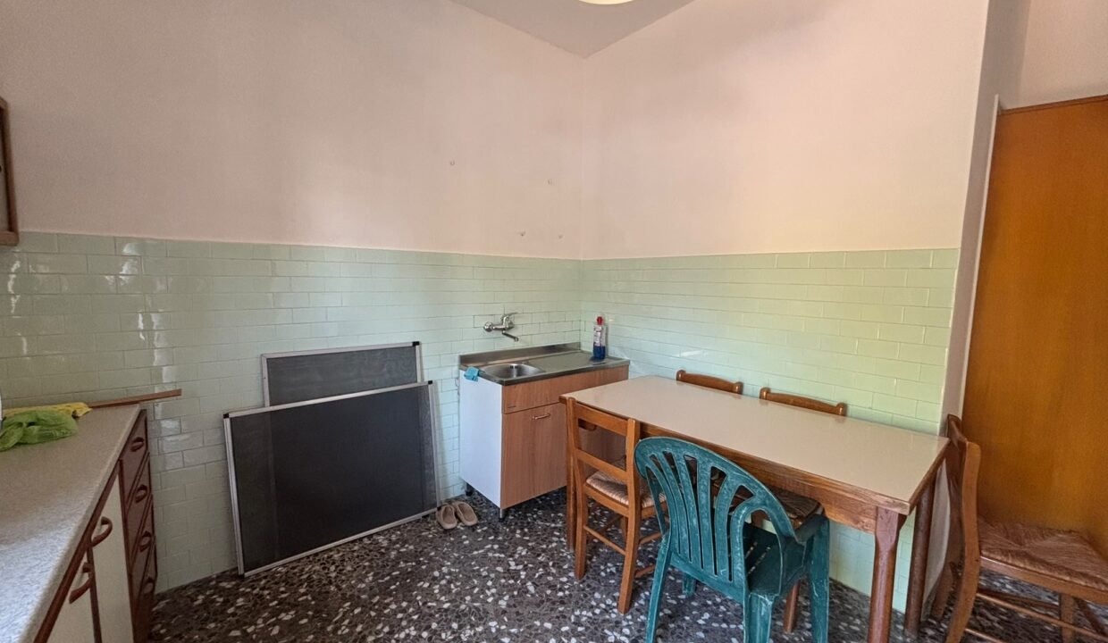 immobile-vendesi-via-del-faro-torre-canne-apulia-case (9)