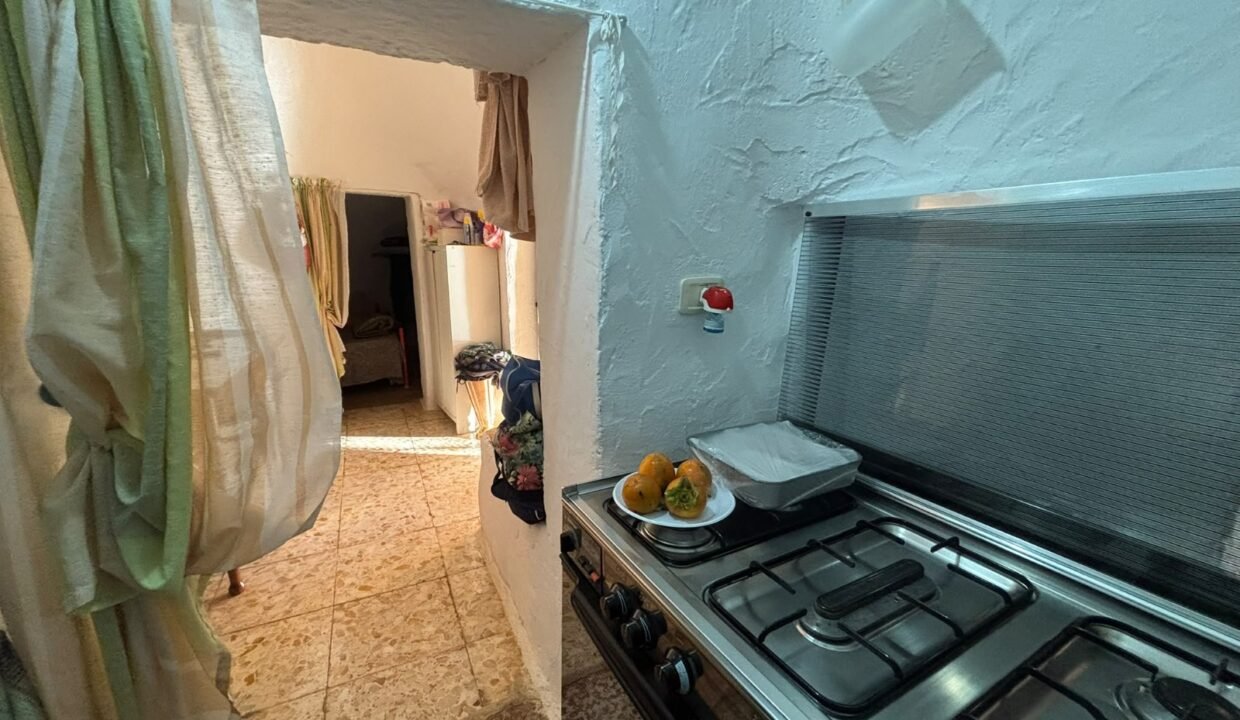 immobile-vendesi-contrada-foncio-noci-apulia-case (19)