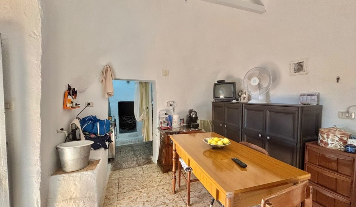 immobile-vendesi-contrada-foncio-noci-apulia-case (24)