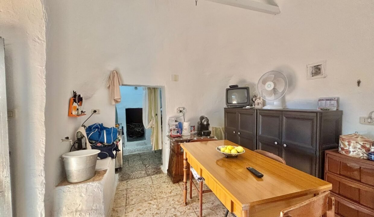 immobile-vendesi-contrada-foncio-noci-apulia-case (25)