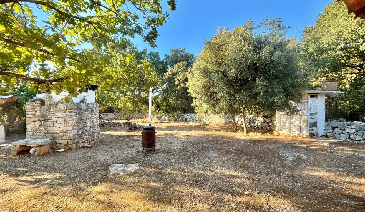 immobile-vendesi-contrada-foncio-noci-apulia-case (8)