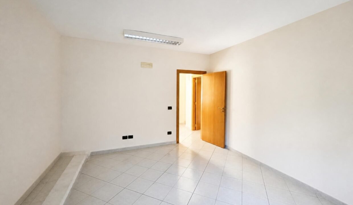 immobile-vendesi-via-nizza-castellana-grotte-apulia-case (1)