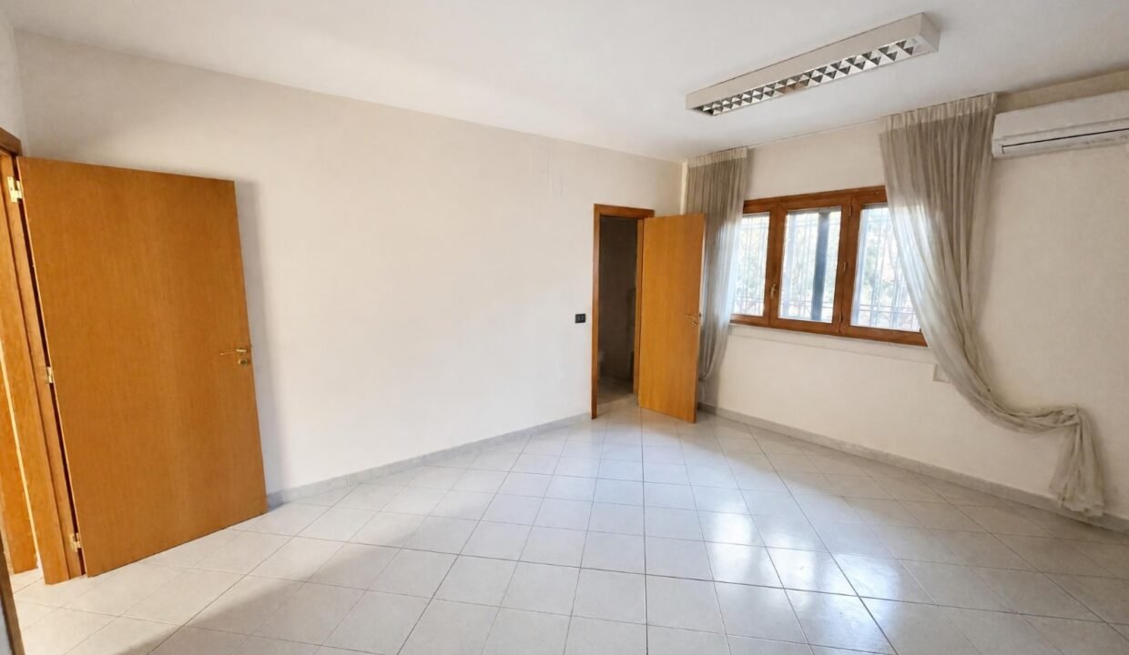 immobile-vendesi-via-nizza-castellana-grotte-apulia-case (2)